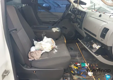 2008 Chevrolet Silverado 1500 Work Truck from USA, damaged, VIN 1GCEC14X98Z162596